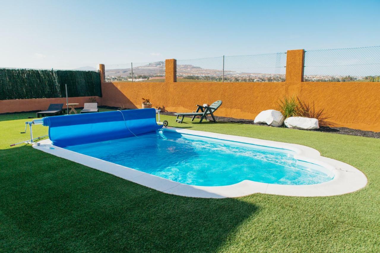 Eco Villa White Suite With Climatized Pool Caleta De Fuste Exterior photo